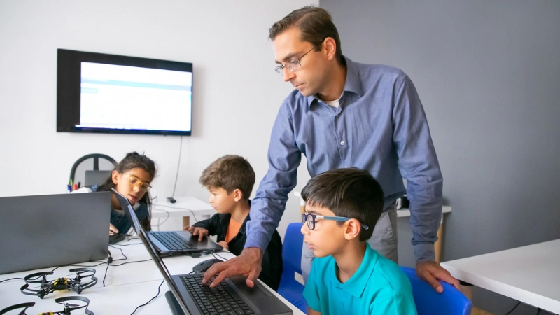 CBSE Launches AI Bootcamps and Training Sessions for Students, Educators